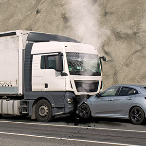 Truck accident lawyer New Brunswick – collision of truck and car due to reckless driving